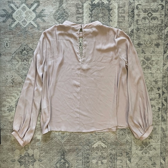 Lush V Neck Cut Out Long Sleeve Top - Picture 4 of 5